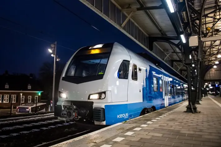 Nieuwe WhatsApp-noodservice in onze treinen voor extra veiligheid