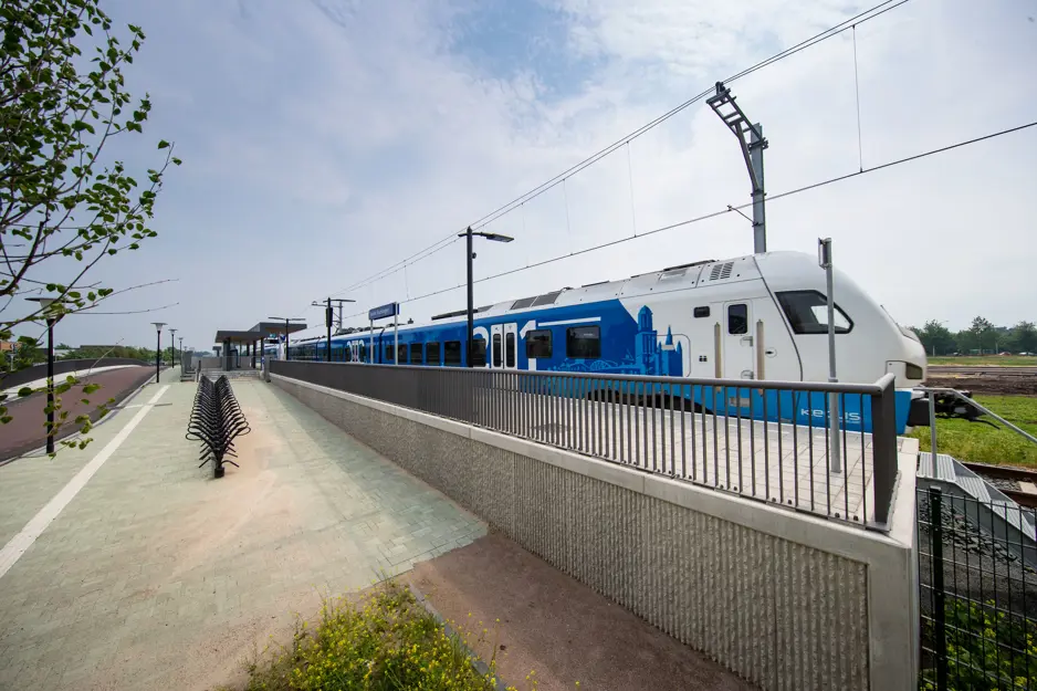 AP2I8440