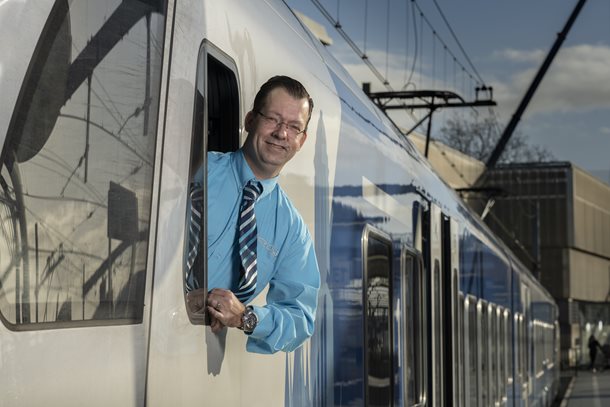 Dienstregeling 2026: betere aansluiting voor reizigers uit Kampen en extra late reismogelijkheid nachttrein in Zwolle